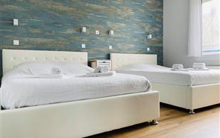 Chambre Quadruple - Hôtel de la Plage entre Saint Vaast la Hougue et Sainte Mère Eglise